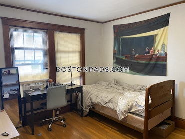 Somerville - 4 Beds, 1 Baths