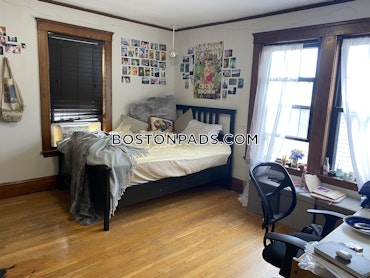 Somerville - 4 Beds, 1 Baths