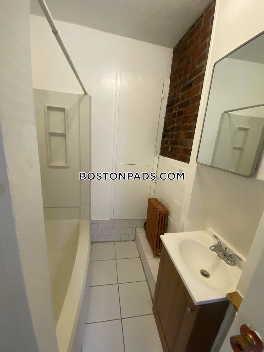 BOSTON - SOUTH END - 1 Bed, 1 Bath - Image 16