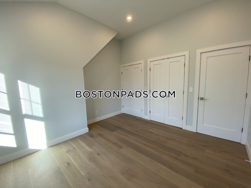 BOSTON - ROSLINDALE - 3 Beds, 2 Baths - Image 31