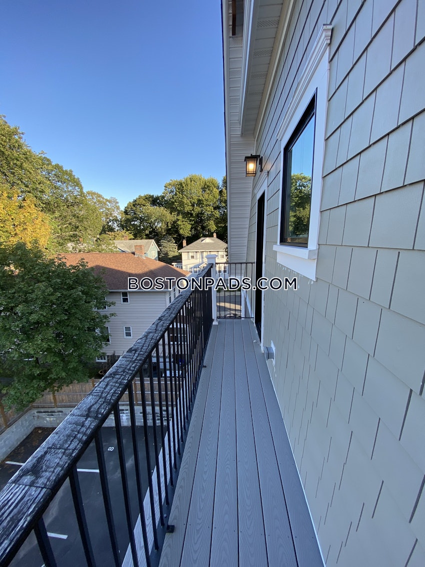 BOSTON - ROSLINDALE - 2 Beds, 2 Baths - Image 23