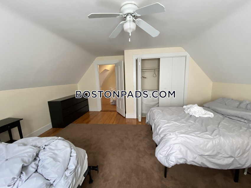 BOSTON - BRIGHTON - OAK SQUARE - 4 Beds, 2 Baths - Image 10