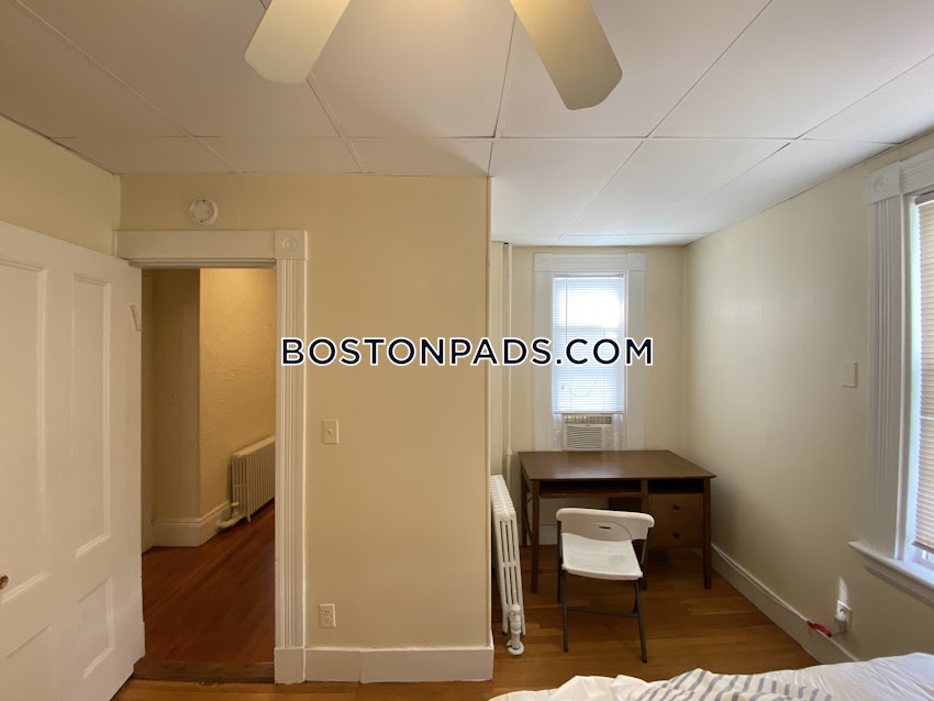 BOSTON - BRIGHTON - OAK SQUARE - 4 Beds, 2 Baths - Image 7
