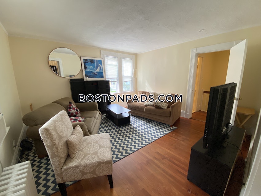 BOSTON - BRIGHTON - OAK SQUARE - 4 Beds, 2 Baths - Image 13