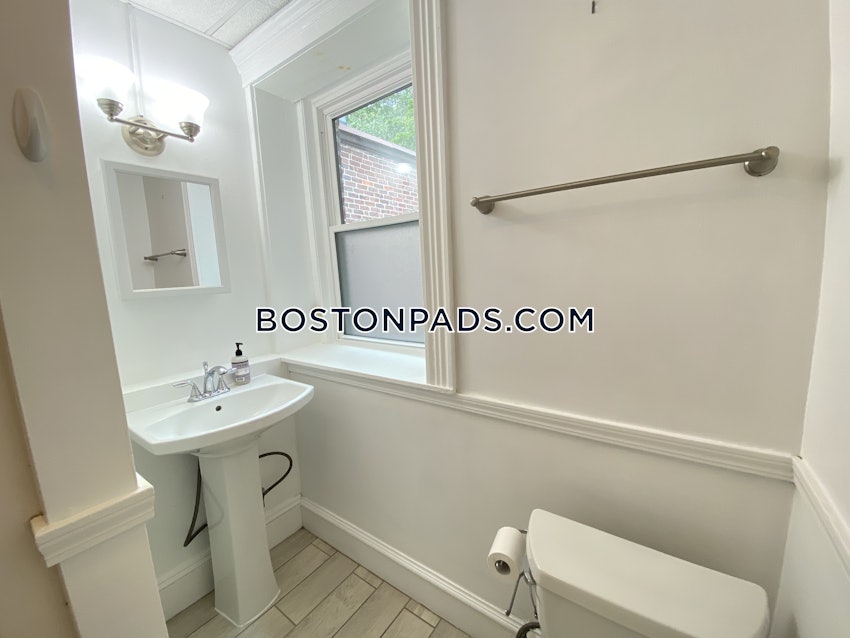 BOSTON - BRIGHTON - CLEVELAND CIRCLE - 4 Beds, 1.5 Baths - Image 18