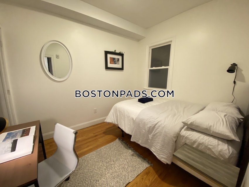 BOSTON - FORT HILL - 3 Beds, 1.5 Baths - Image 9