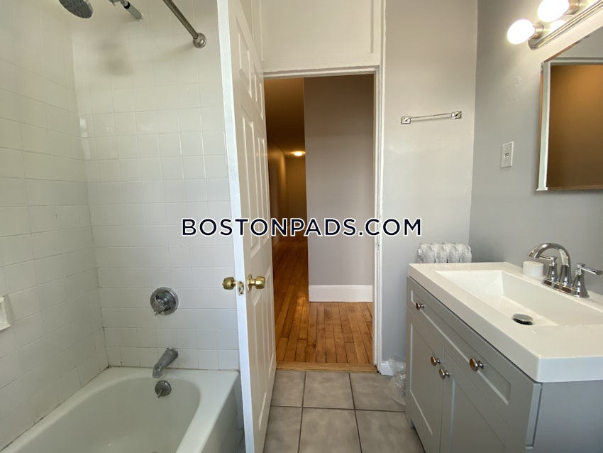 BOSTON - ALLSTON - 4 Beds, 1 Bath - Image 22