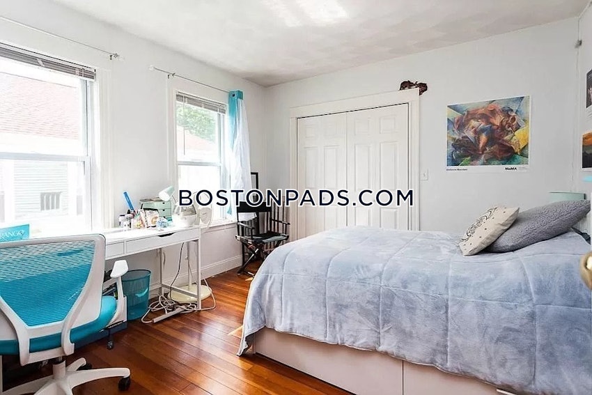 SOMERVILLE - TUFTS - 4 Beds, 1 Bath - Image 9