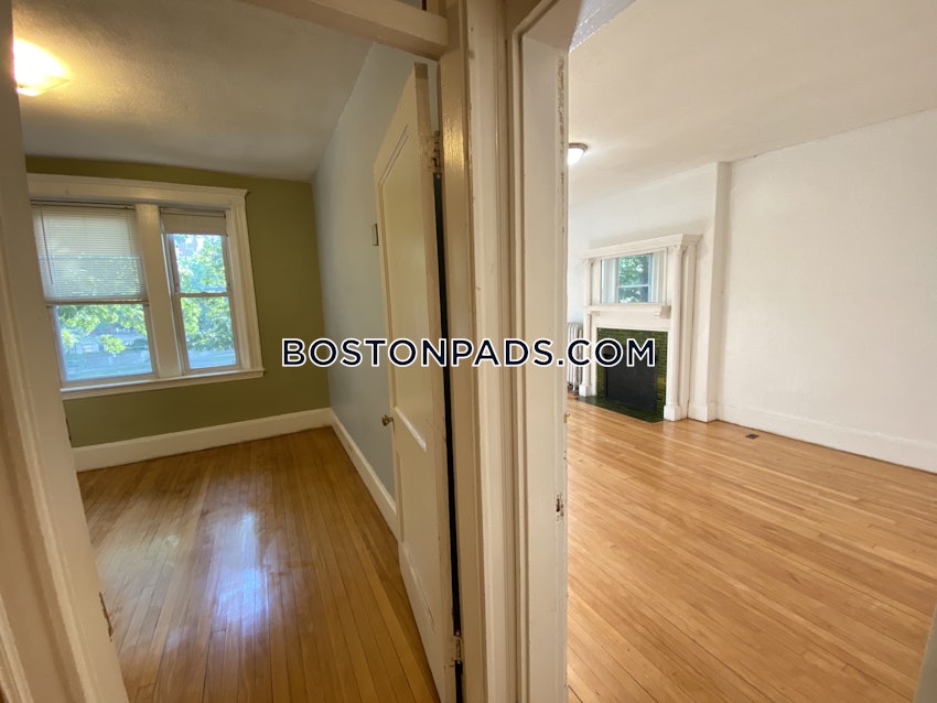 BOSTON - ALLSTON/BRIGHTON BORDER - 3 Beds, 1 Bath - Image 14