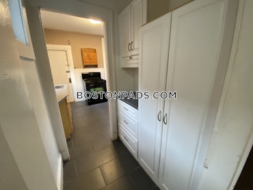 Boston - 3 Beds, 1 Baths