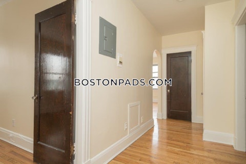 Highland Ave. Somerville photo 2