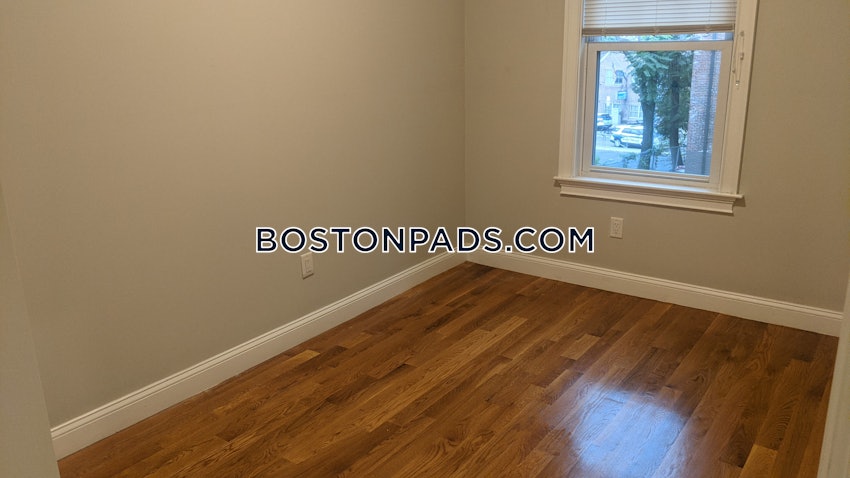 BOSTON - JAMAICA PLAIN - JACKSON SQUARE - 5 Beds, 2 Baths - Image 26