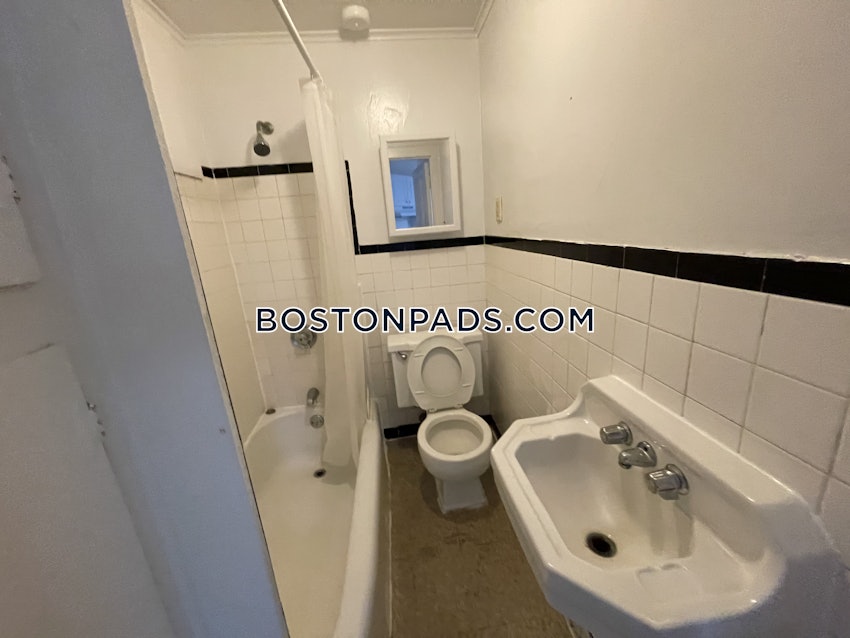 CAMBRIDGE- EAST CAMBRIDGE - 2 Beds, 1 Bath - Image 15