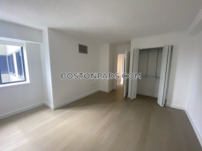 Downtown Financial District 1 bed and 1 bath Luxury Apartment Boston - $3,835 No Fee