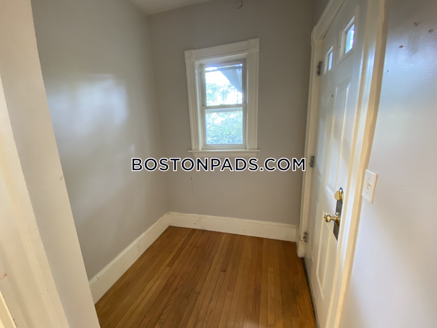 BOSTON - ALLSTON - 5 Beds, 2.5 Baths - Image 19