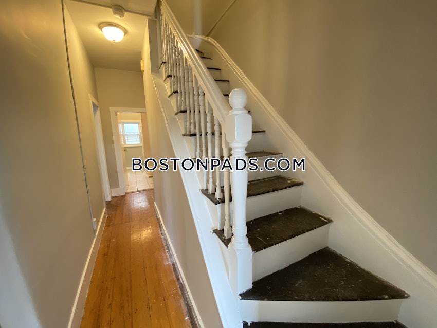 BOSTON - JAMAICA PLAIN - FOREST HILLS - 3 Beds, 1 Bath - Image 8