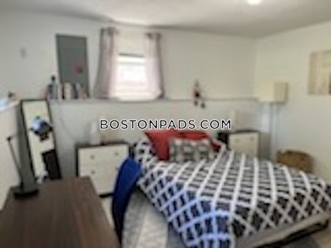 Boston Ave. Medford photo 15