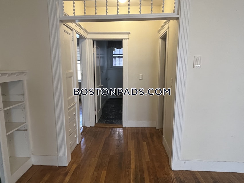 BOSTON - BRIGHTON - CLEVELAND CIRCLE - 3 Beds, 2 Baths - Image 26