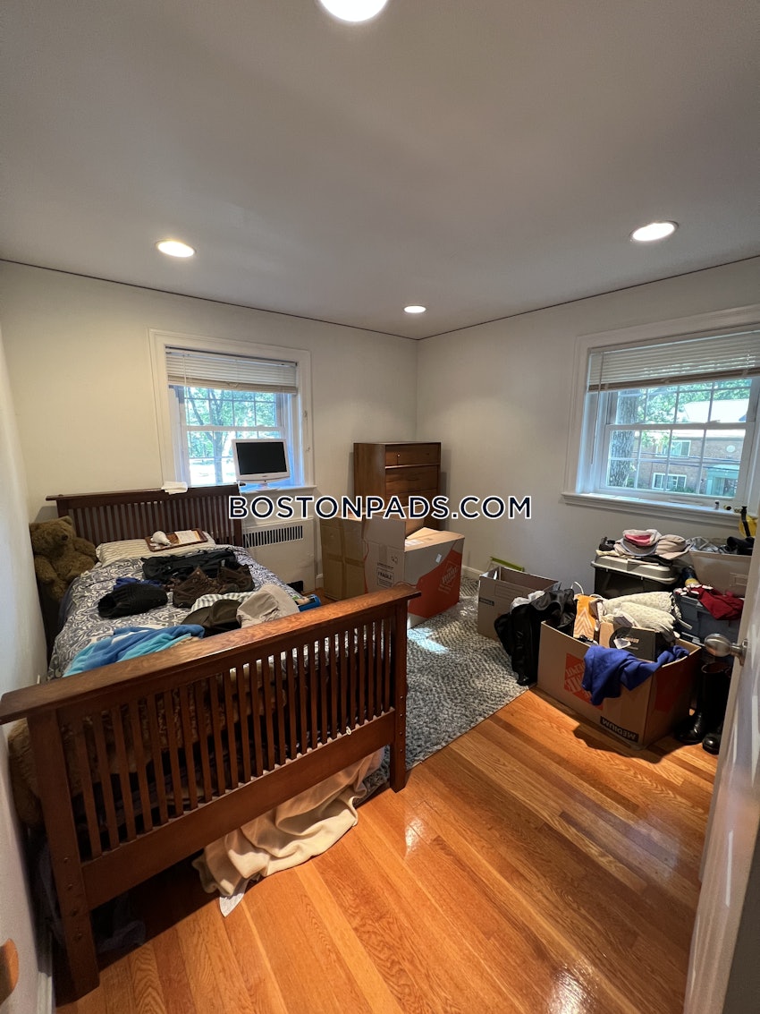 NEWTON - WABAN - 2 Beds, 1 Bath - Image 7