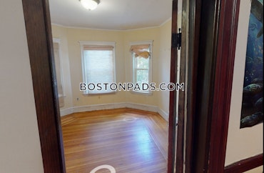 Somerville - 4 Beds, 1 Baths