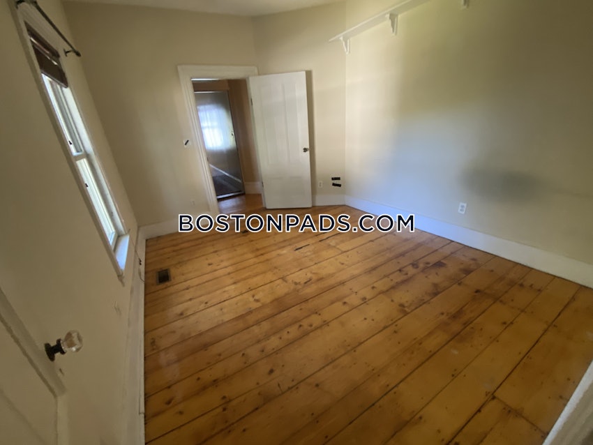 BOSTON - FORT HILL - 5 Beds, 3.5 Baths - Image 43