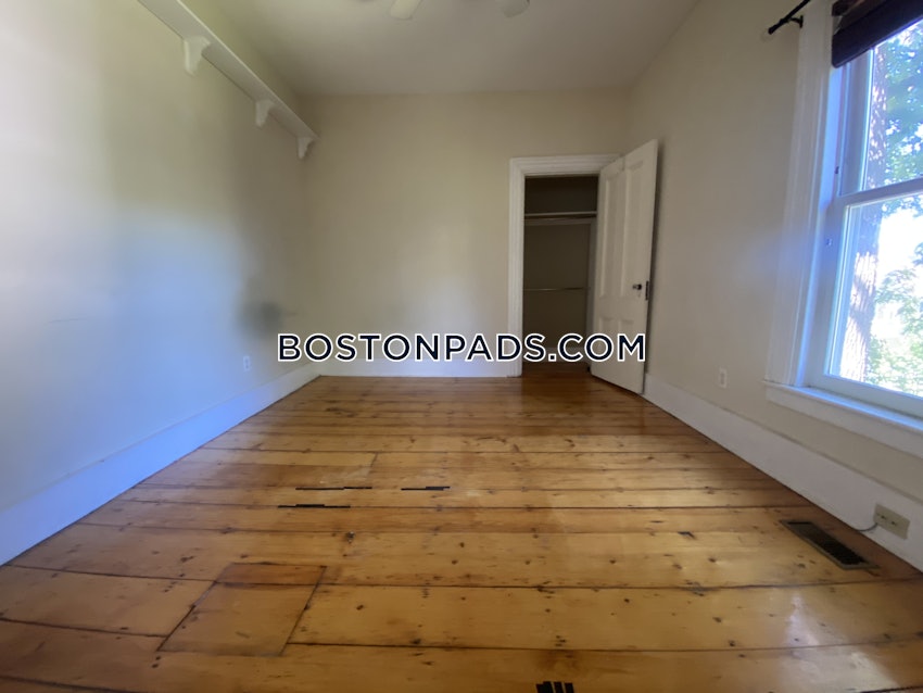 BOSTON - FORT HILL - 5 Beds, 3.5 Baths - Image 41