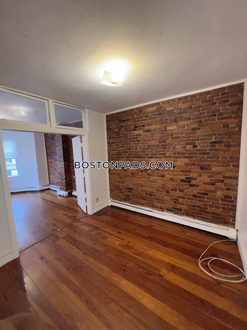 BOSTON - DORCHESTER/SOUTH BOSTON BORDER - 3 Beds, 1 Bath - Image 30