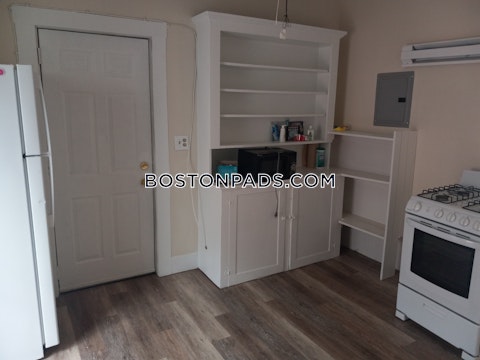 River St. Cambridge photo 6