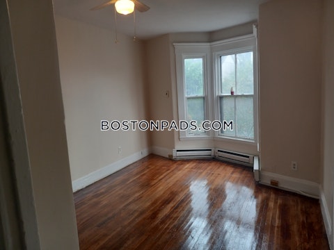 River St. Cambridge photo 5