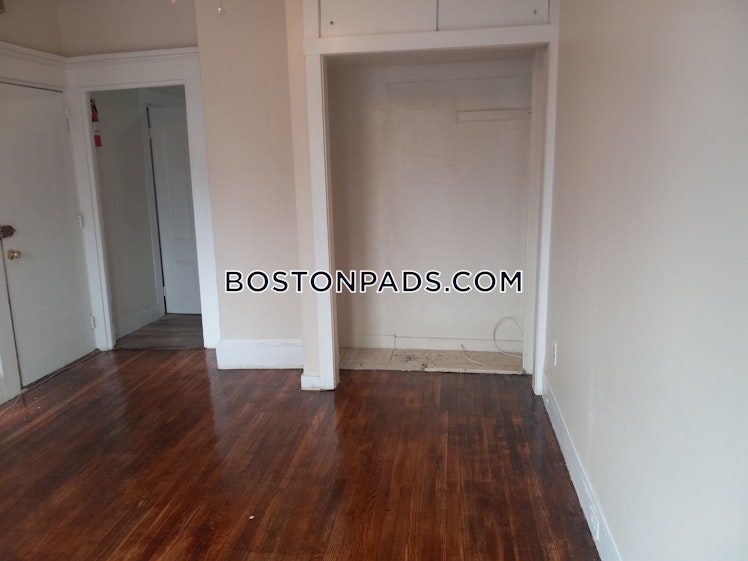 River St., Cambridge