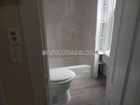 River St. Cambridge photo 2