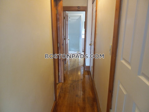 River St. Cambridge photo 8