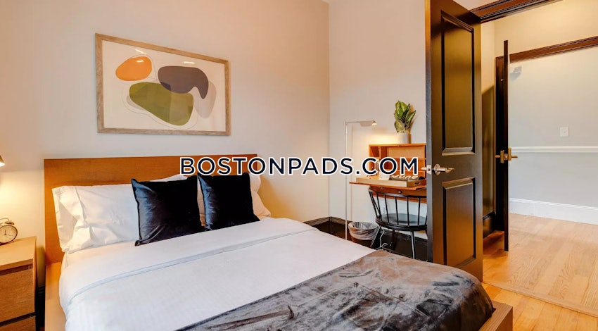 BOSTON - DORCHESTER/SOUTH BOSTON BORDER - 4 Beds, 1.5 Baths - Image 9