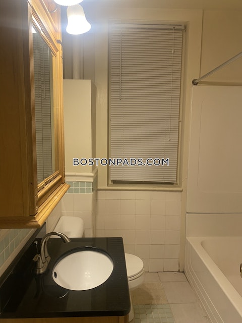 Hemenway St. Boston photo 37