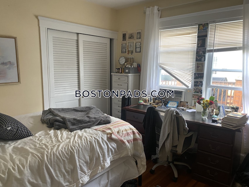 SOMERVILLE - TUFTS - 6 Beds, 2 Baths - Image 7