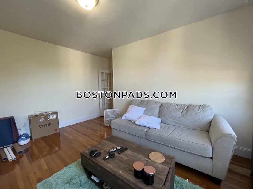 Boston - $2,800+ /month