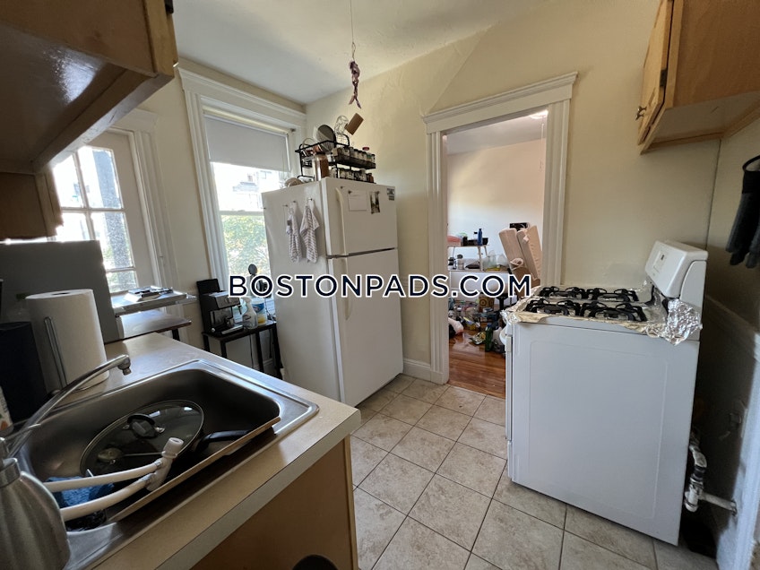 Boston - $2,800+ /month