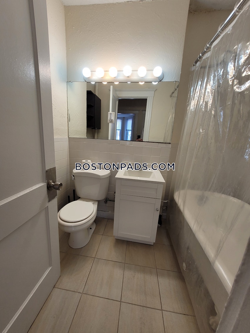 BOSTON - ALLSTON - 1 Bed, 1 Bath - Image 24