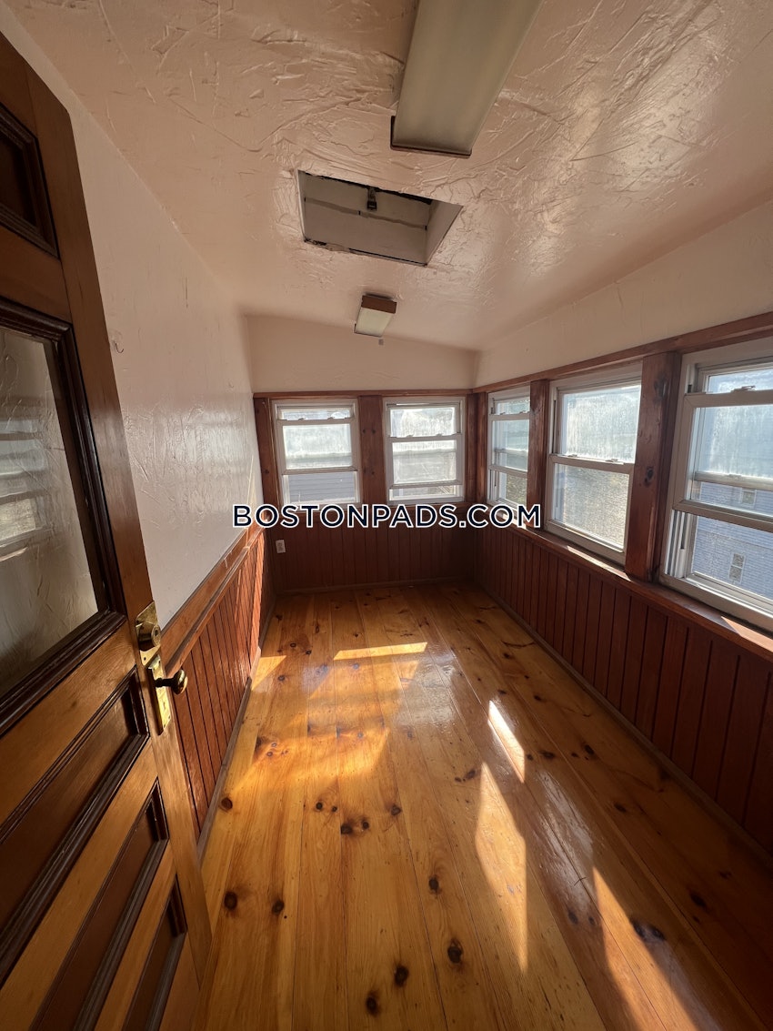 SOMERVILLE - EAST SOMERVILLE - 3 Beds, 1 Bath - Image 31