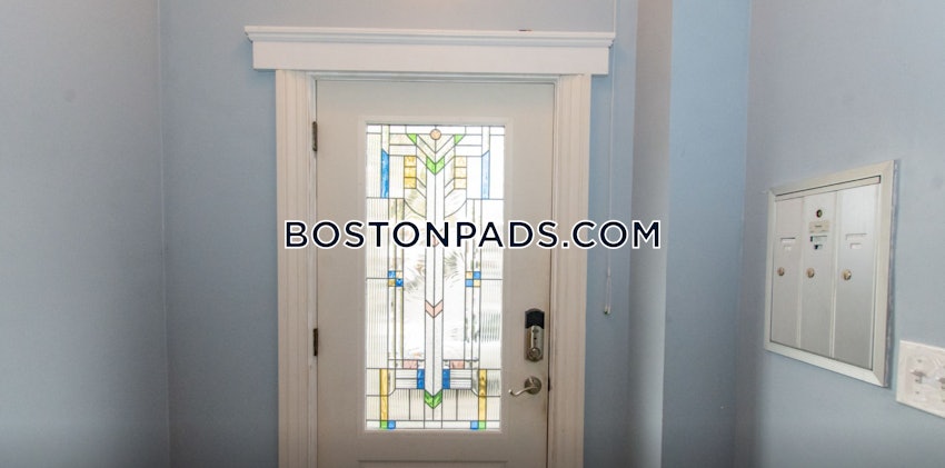 BOSTON - SOUTH BOSTON - EAST SIDE - 5 Beds, 2 Baths - Image 9