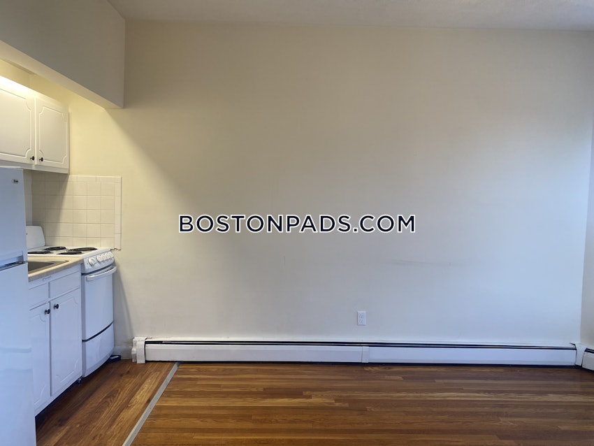 BOSTON - ALLSTON - 1 Bed, 1 Bath - Image 9