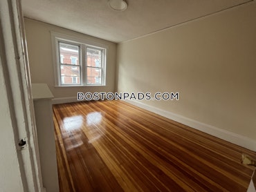 Boston - 3 Beds, 1 Baths