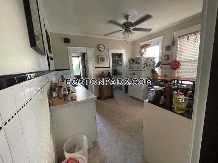 Frederick Ave., Medford