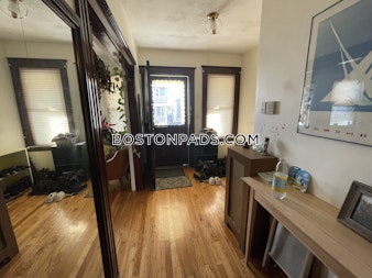 Frederick Ave. Medford