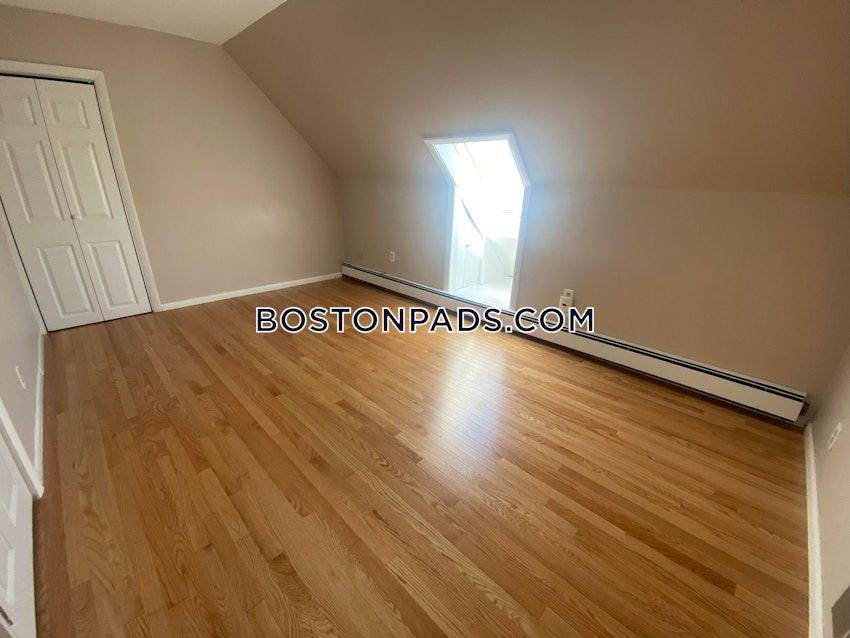 MALDEN - 5 Beds, 2 Baths - Image 44