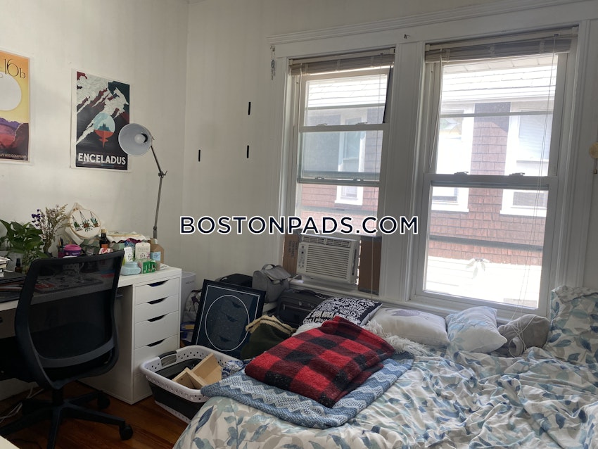 SOMERVILLE - TUFTS - 4 Beds, 1 Bath - Image 78