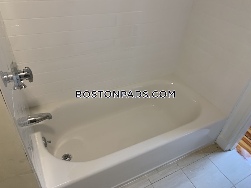 BOSTON - ALLSTON - 3 Beds, 1 Bath - Image 6