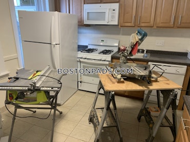 Boston - 3 Beds, 1 Baths