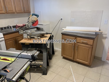 Boston - 3 Beds, 1 Baths