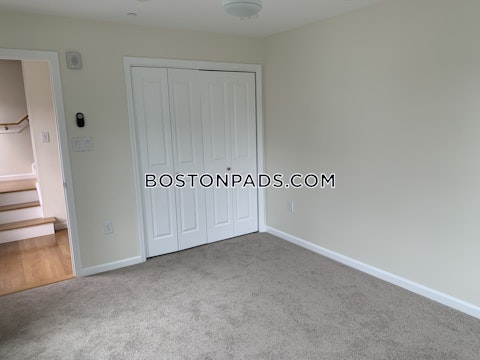 Thornton St. Boston photo 8